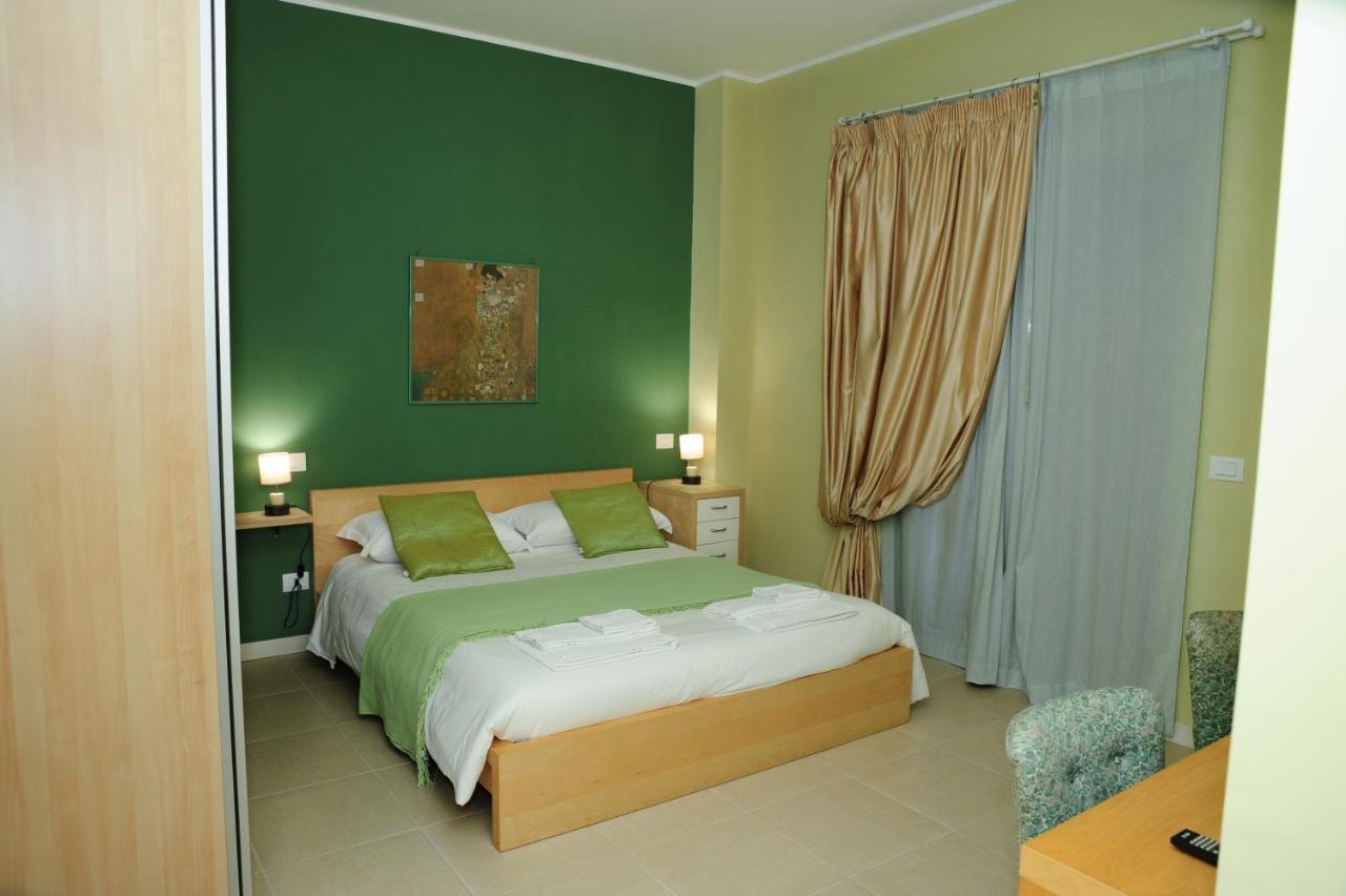 Civico 34 Bed and Breakfast Caserta Buitenkant foto
